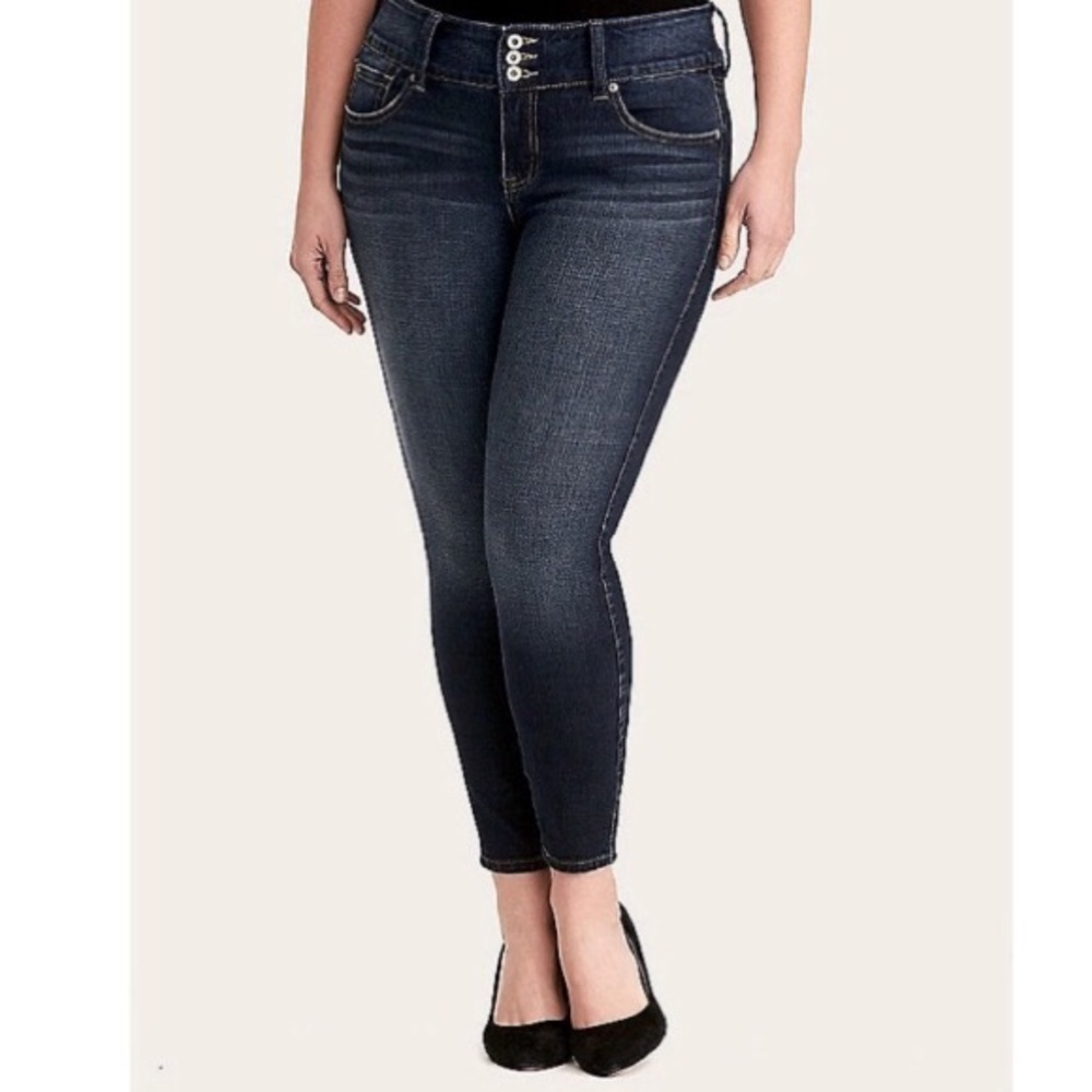 NWT Size 22 Torrid Premium Stretch Jegging